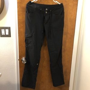 Columbia hiking cargo pants. Lightly used